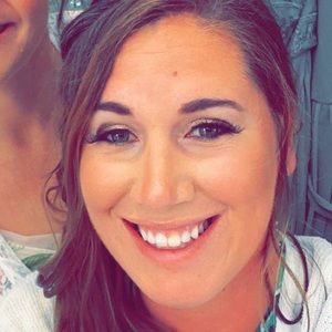 Meet your Posher, Nikki